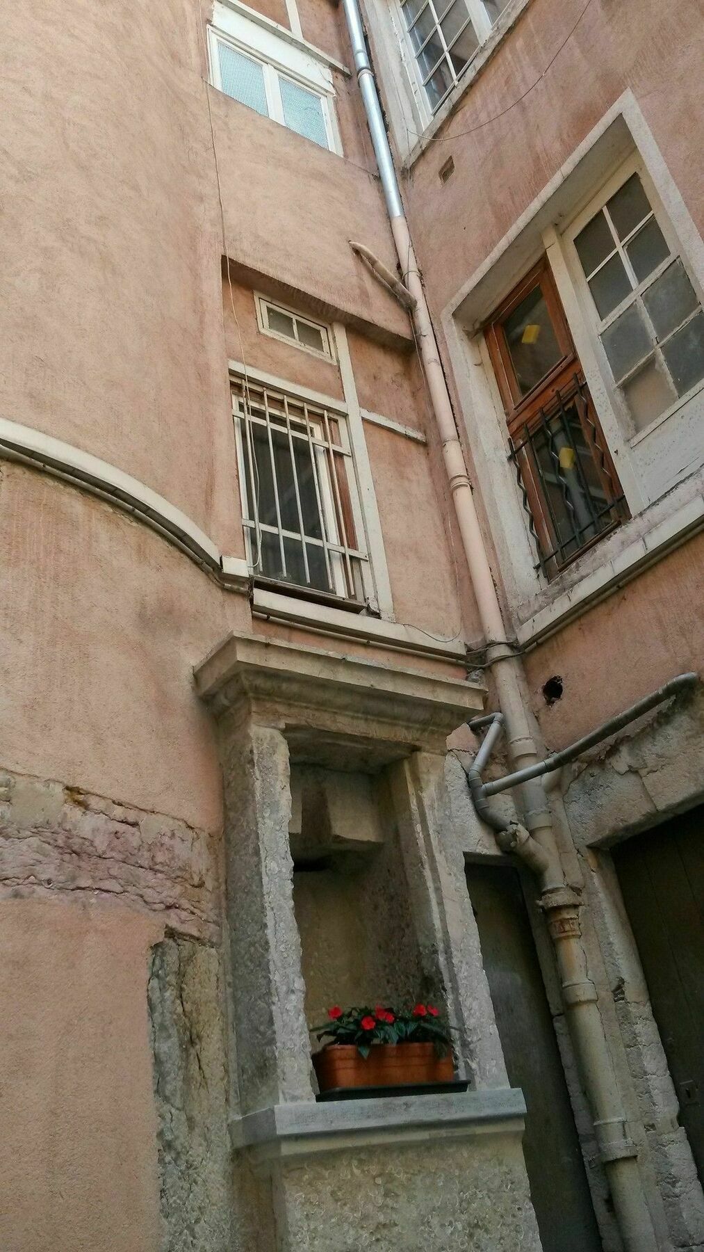 Apartamento La Nuit Saint Georges Lyon Exterior foto